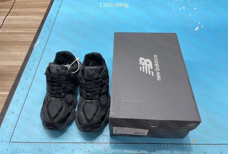 NB 9060 Sneakers 6