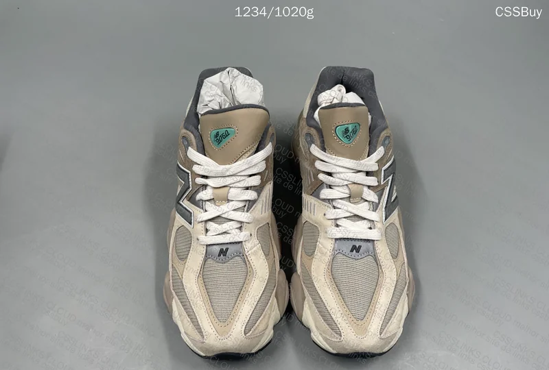 NB9060 Sneakers