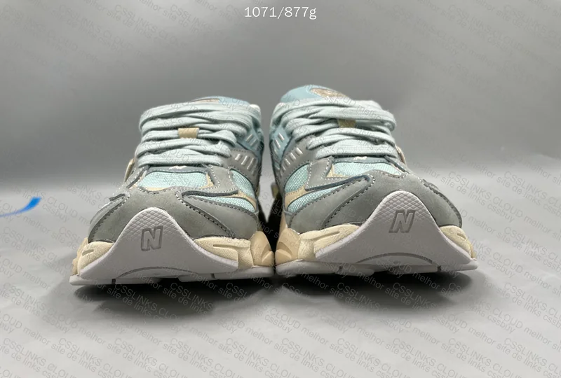 NB9060 Sneakers 2