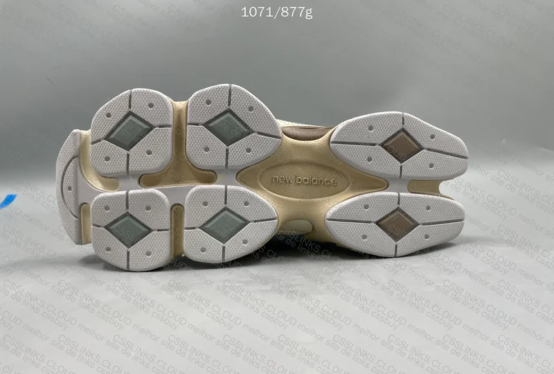 NB9060 Sneakers 3