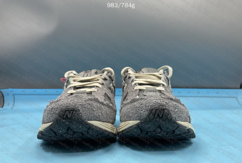 New Balance 1906 Sneakers 2