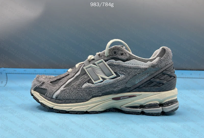 New Balance 1906 Sneakers 4