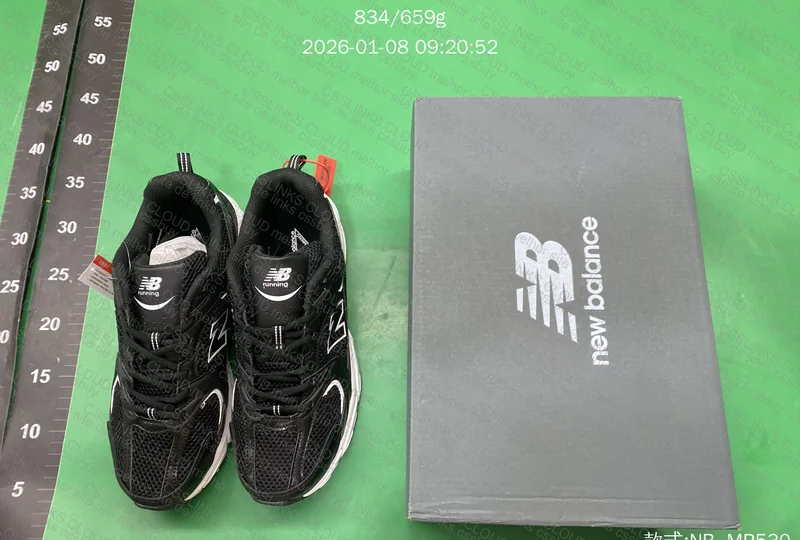 Tênis New Balance 530 9
