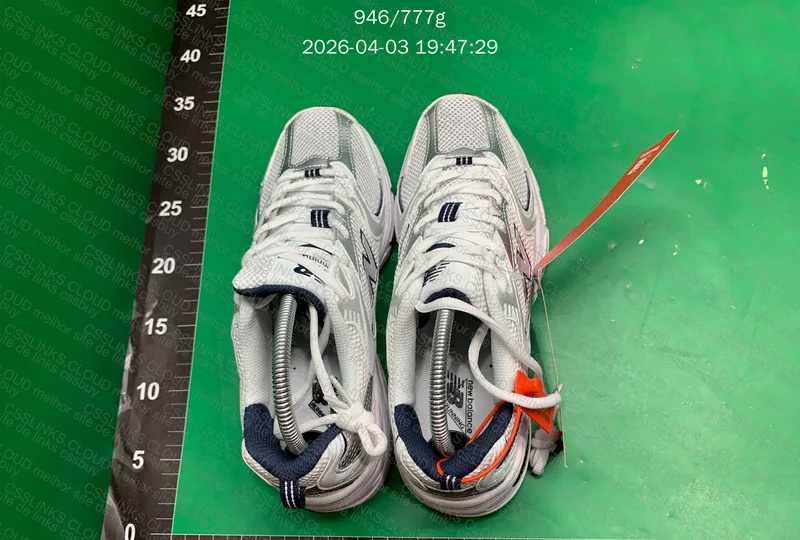 Tênis New Balance 530 8