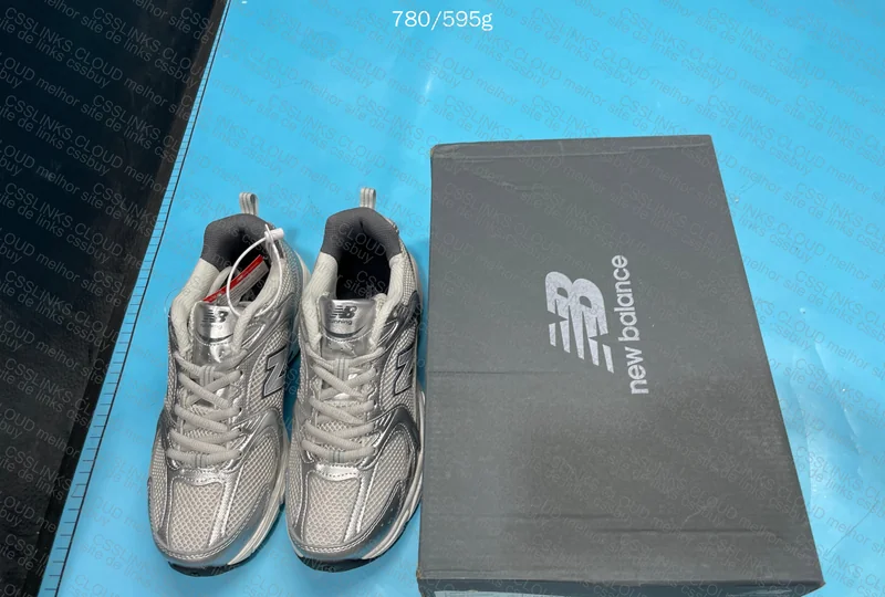 New Balance 530 OVO Sneakers 10