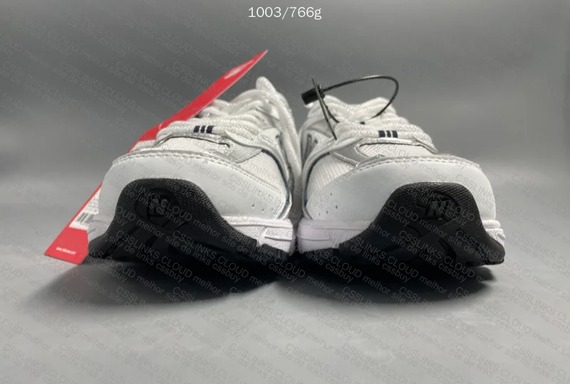 New Balance 530 Silver Sneakers 3