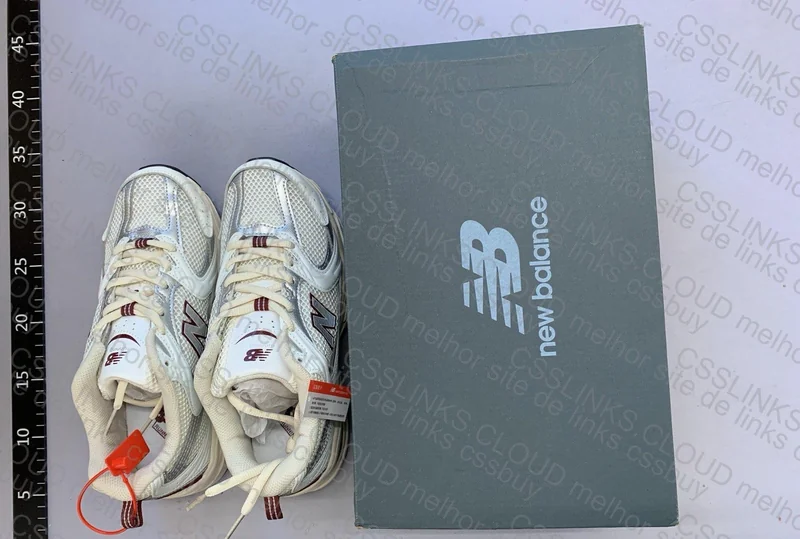 New Balance 530 SZ Sneakers 2