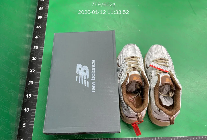 Tênis: New Balance 530- white brownPreço: ¥112.18 + ¥10.00 Tamanho: 38.5BR / 40.EUR 3