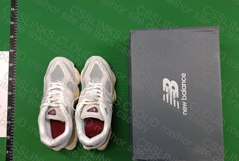 New Balance 9060 Sneakers