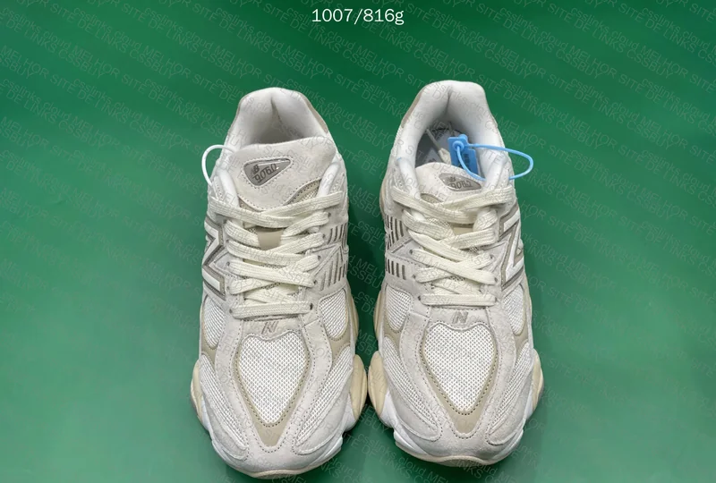 New Balance 9060 Sneakers
