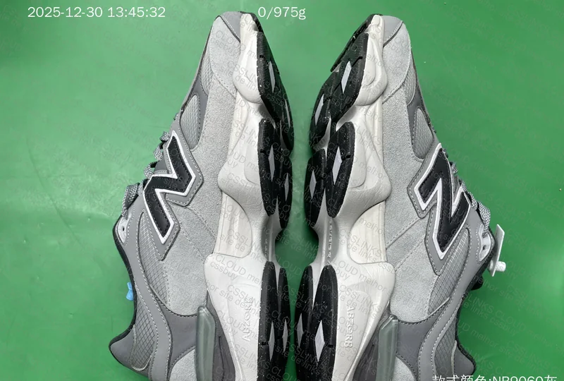 New Balance 9060 Sneakers 3
