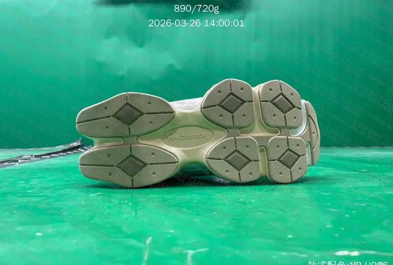 Tênis NEW BALANCE 9060 - JMDY 4