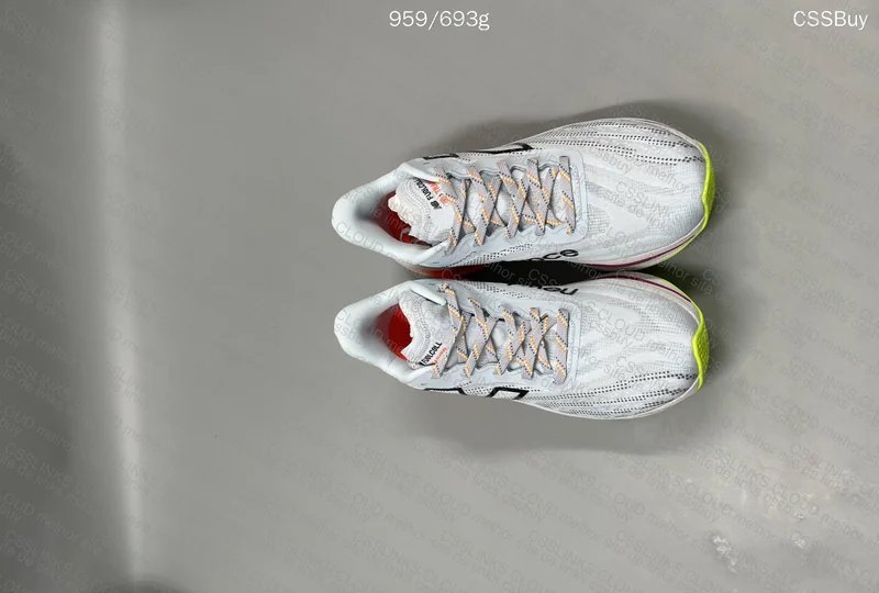 New Balance Fuelcell Supercomp Trainer V2 Sneakers