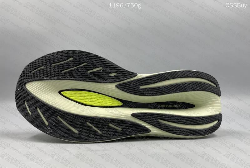 New Balance Fuelcell Supercomp Trainer V2 Sneakers 2