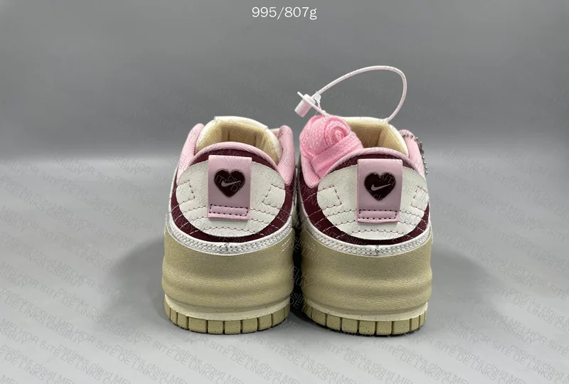 Nike Sneakers 2