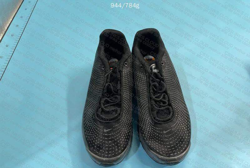 Nike Air Dn Sneakers 3