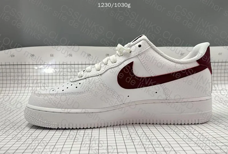 Nike Air Force 1 '07 White and Red 5