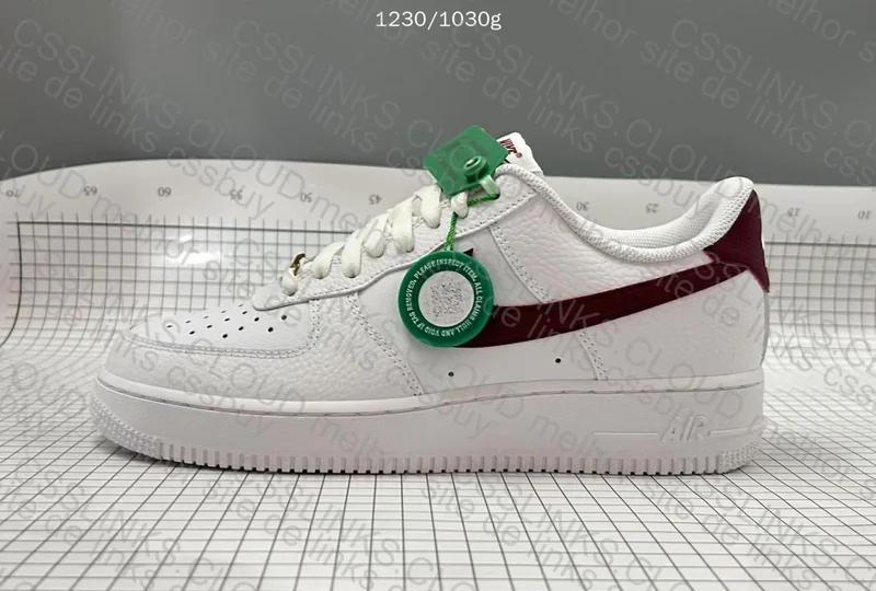 Nike Air Force 1 '07 White and Red 9