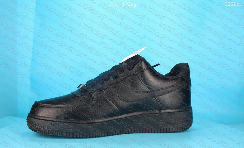 Nike Air Force 1 Black 9