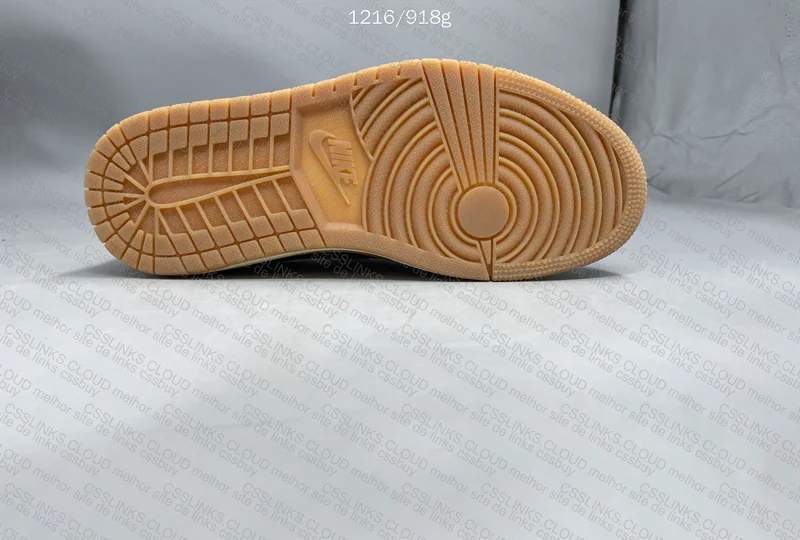 Nike Air Jordan 1 Low Voodoo GL or RL? 2