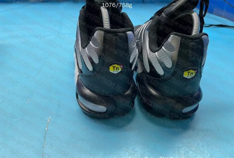 Nike Air Max Plus Tn Black and White Putian 5