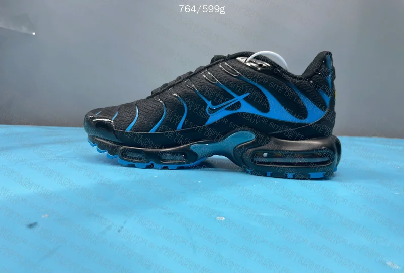 Nike Air Max Plus TN Tuned Black University Blue 2