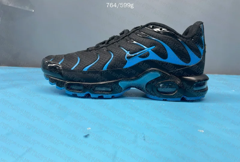 Nike Air Max Plus TN Tuned Black University Blue 7