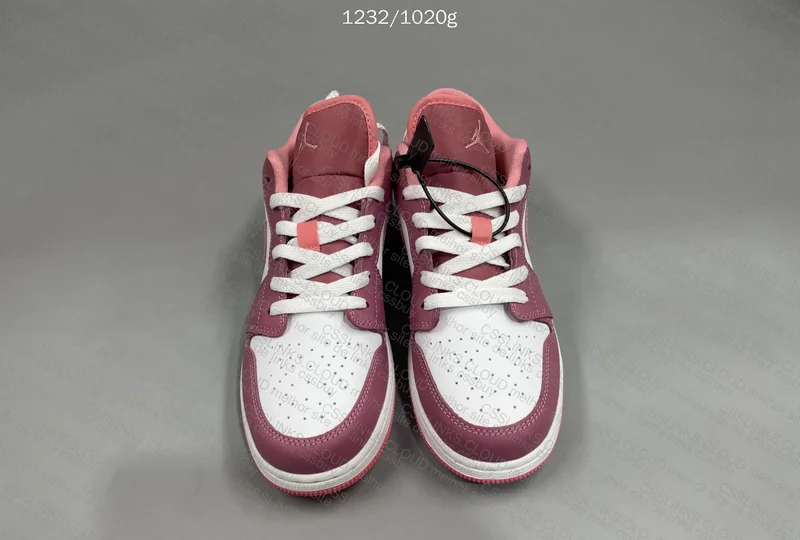 Nike AJ1 Low 2