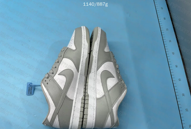 Nike Dunk Grey and White 3