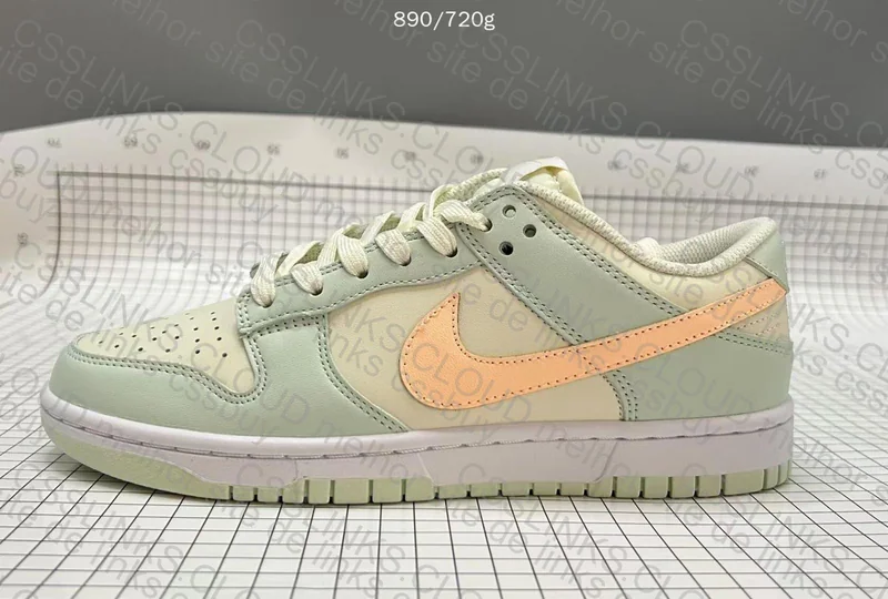 Nike Dunk Low 7