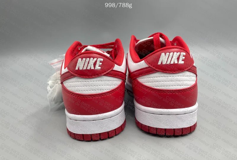 Nike Dunk Red