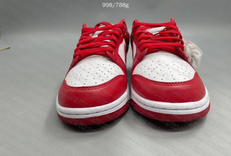 Nike Dunk Red 4