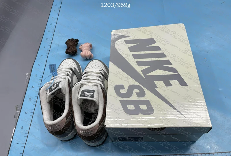 Nike Dunk Yuto 6