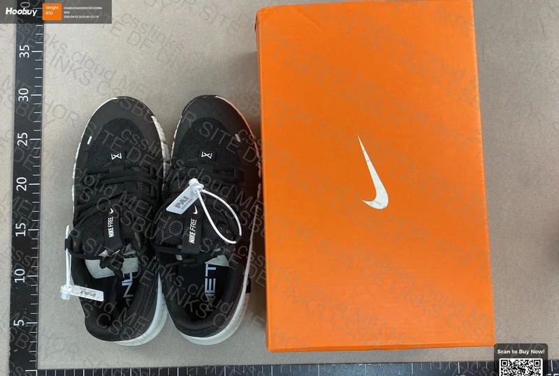 Nike Free Metcon 5 - Female