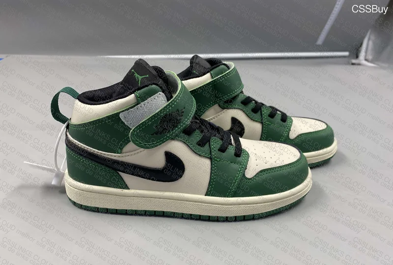 Nike Kids Sneakers