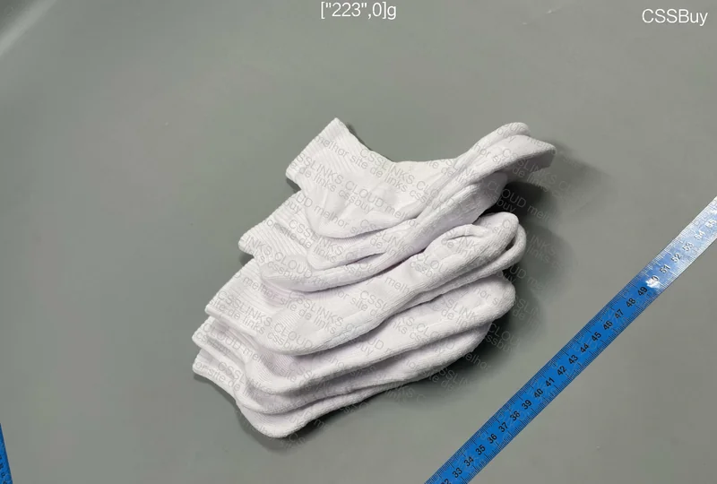 Nike Kids Sneakers / Basic T-Shirt / Basic Socks / Tommy Underwear 10