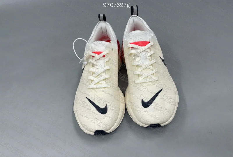 Nike Invincible Run 3 Sneakers - White/Red