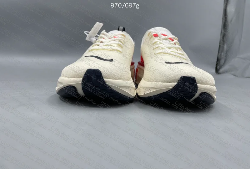 Nike Invincible Run 3 Sneakers - White/Red 2
