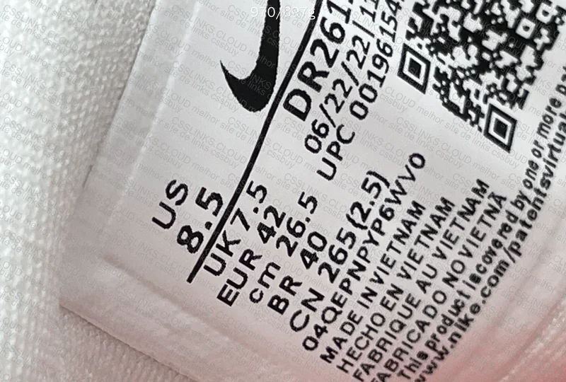 Nike Invincible Run 3 Sneakers - White/Red 3