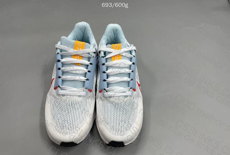 Nike Daily Pro Sneakers 5
