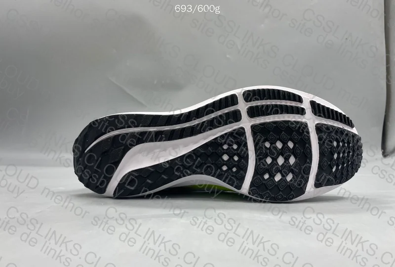 Nike Daily Pro Sneakers 7