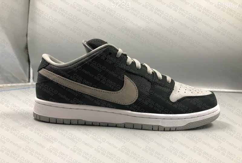 Nike SB Dunk Low 'J-Pack Shadow' Sneakers 2