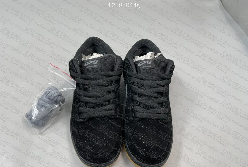 Nike SB Dunk Low Pro Fog Sneakers 2