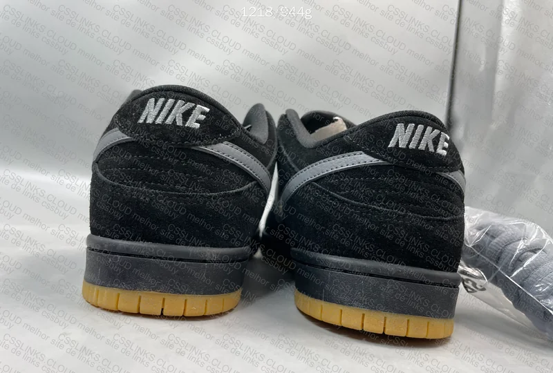 Nike SB Dunk Low Pro Fog Sneakers 3