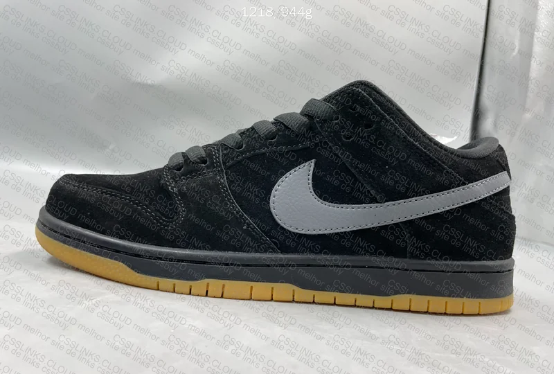 Nike SB Dunk Low Pro Fog Sneakers 6
