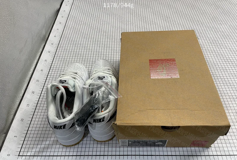Nike SB Dunk Low Pro Iso White Sneakers 7