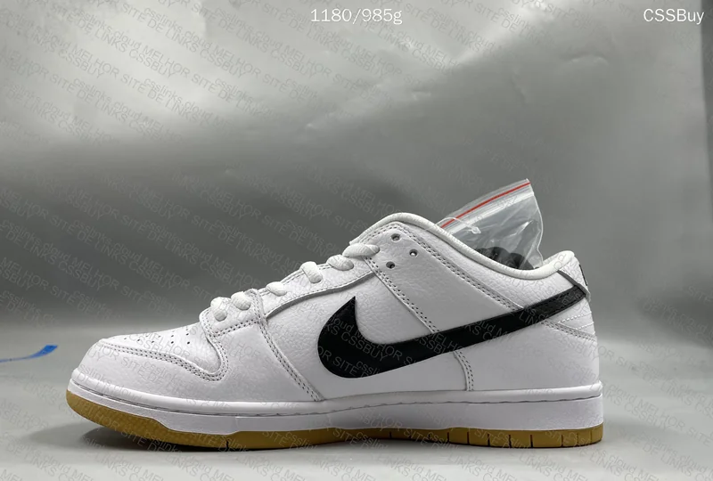 Nike SB Dunk Low Pro 'Orange Label' - White Gum Sneakers 4