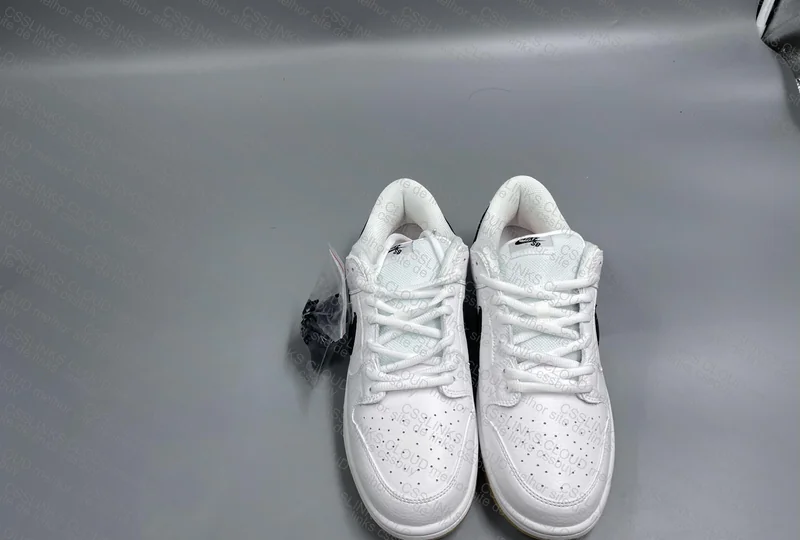 Nike SB Dunk Low Pro White Gum Sneakers