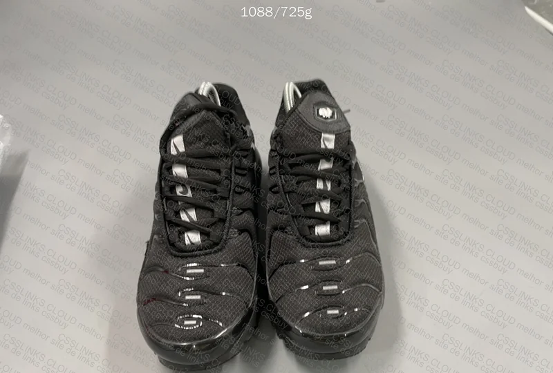 Nike Tn Sneakers 2
