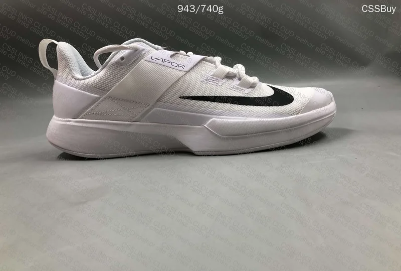 NikeCourt Vapor Lite Sneakers 3
